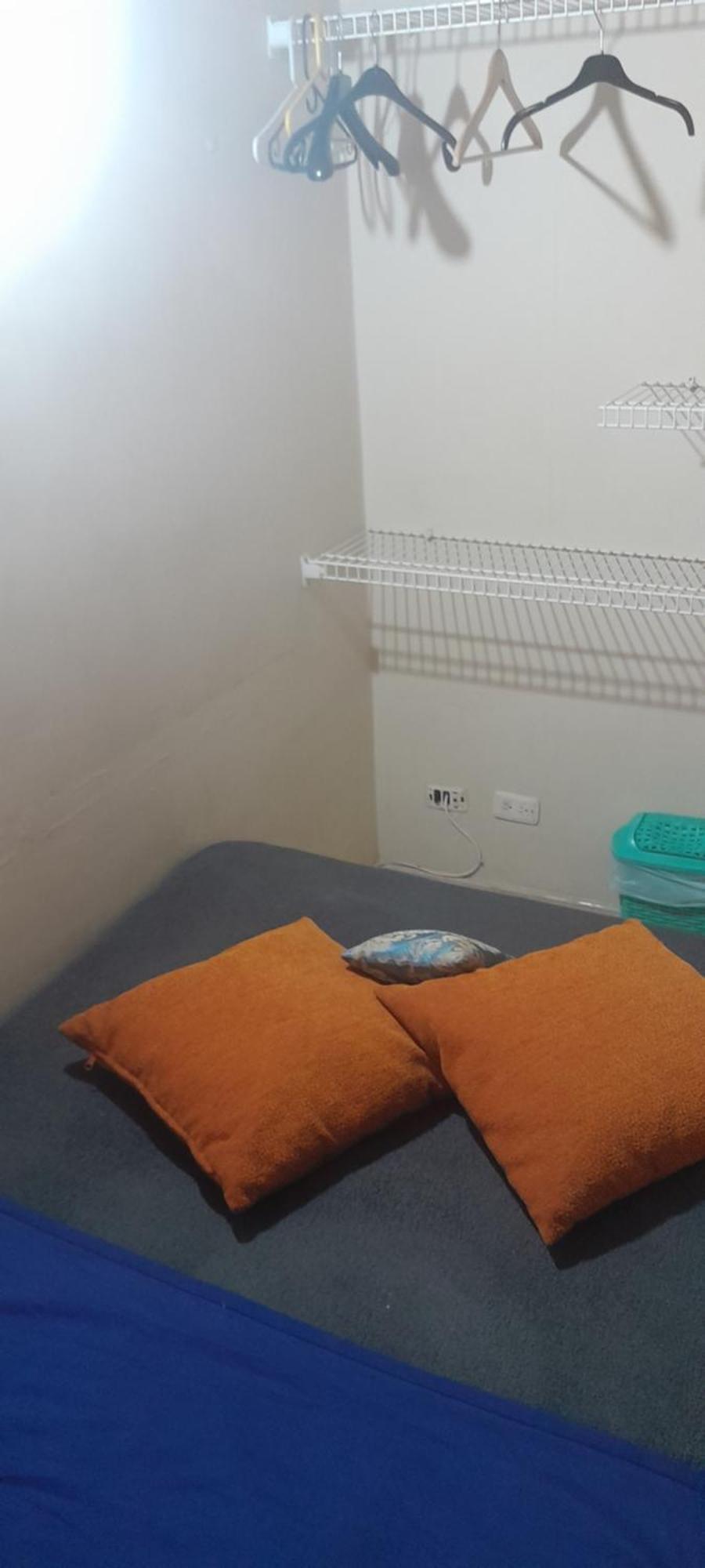 Alcobas Con Desayuno Incluido Bano Compartido Homestay *